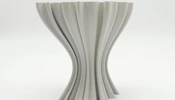 Wavy vase Wavy vase