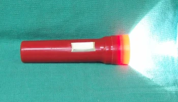 Футляр для батарейки для фонарика с 2 ячейками 18650 (бе... 1