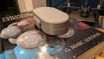 Шарнирный чехол для мыши Logitech Pebble 1