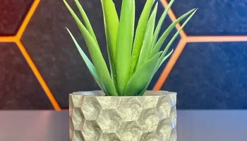 Спиральная ваза для растений Ikea FEJKA......