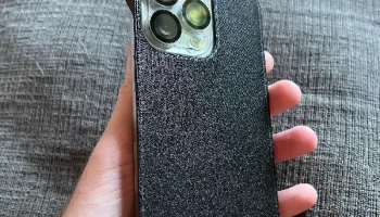 Бета-футляр для iPhone 15 Pro Max
