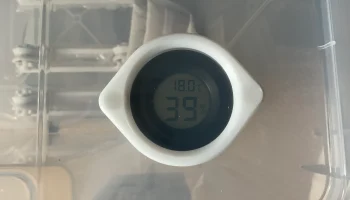 Магнитный кронштейн для гигрометра, магниты 8х3 мм..........