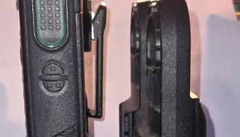 Настольная подставка Motorola Quad APX 1