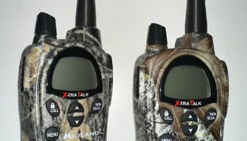 Крышка антенны для Midland GXT850... Крышка антенны для Midland GXT850...