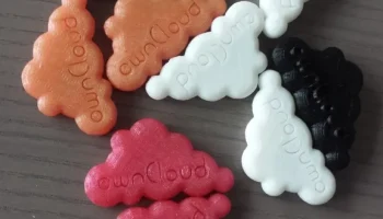 Магнит на холодильник ownCloud 2