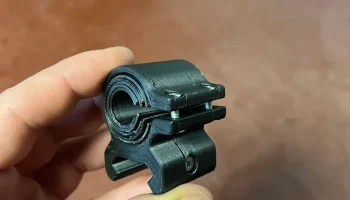 Холдер для фонаря для R.I.S. в airsoft 1