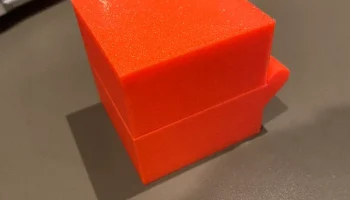 Коробка 50X50X50 мм с петлей и замком-клипсой 5