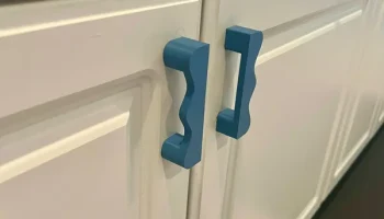 Волнистые ручки шкафа 1