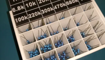 Контейнер для хранения резисторов.........