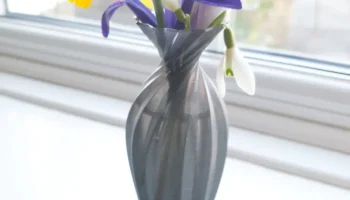Twyst Vase