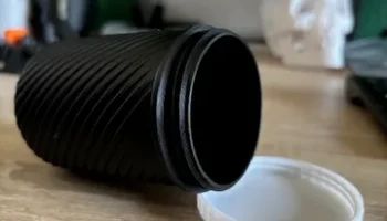 Хранение с завинчивающейся крышкой