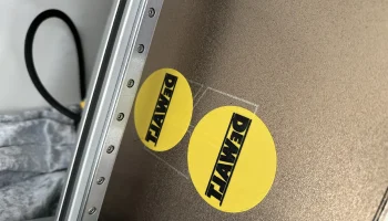 Контейнер с резьбой DeWalt 2