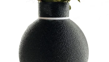 Round vase