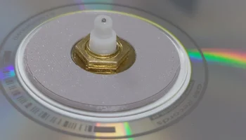 Clock_DVD/CD 1