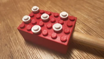 Кирпич на палке (чесалка для спины, совместимая с LEGO) 2