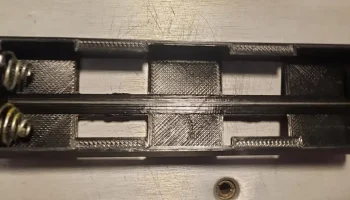 Замена держателя батареи Motorola 6X32E 2
