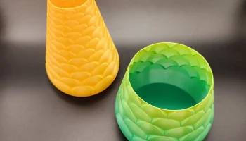 Спиральные вазы из рыбьей чешуи 1