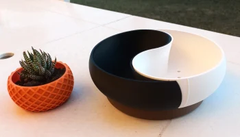 Ваза для цветов Инь Ян 2
