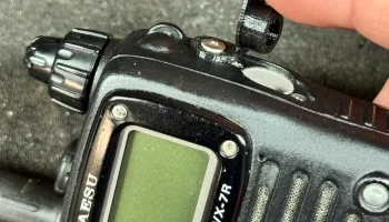 Крышка порта зарядки Yaesu VX-7R 1