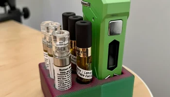 Yocan Uni Pro Аккумулятор и подставка для тележки