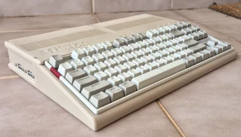 RetroDeck от GutBomb - стиль Amiga для DE10-Nano и USB-к... 3