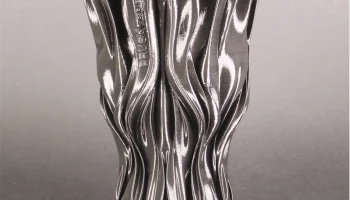 FLUID VASE 3