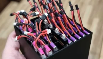 Держатель для батареек TinyWhoop 1s Lipo 6x10