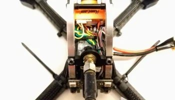 Угловое крепление для FPV-антенны Furibee X215 Pro... 1