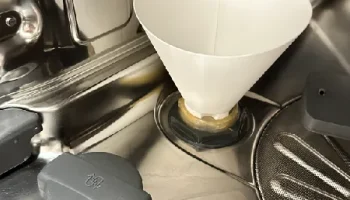 Воронка Electrolux для засыпки соли