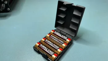 Батарейный ящик АА