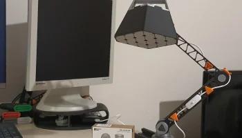 Светодиодная лампа Mech Arm 4