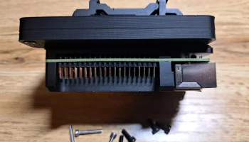 Raspberry Pi 4 - Geekworm Armor Case Voron mount 9