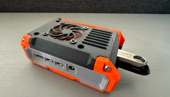 [Винты M3 + крышка вентилятора] Ремикс для корпуса Raspb...
