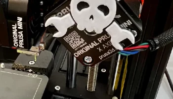 Магнитное украшение Jolly Wrencher 2