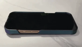 Тонкий чехол для iPhone 16 Pro 1