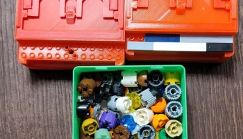 Контейнер для демонстрации LEGO 100x100 мм...