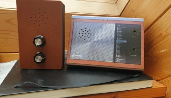 Polaroid Radio