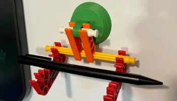 Магнит на холодильник с петлей (настраивается в OpenSCAD)...
