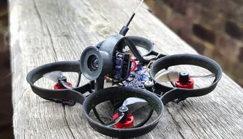 Модуль Tiny Whoop для камеры и антенны...