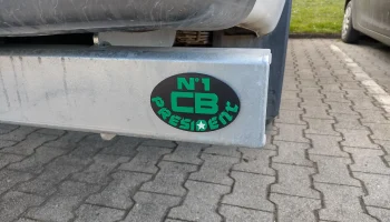 Магнит с логотипом президента CB 1