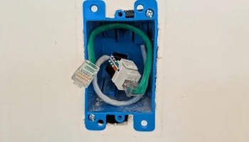 Крепление для настенной розетки TP-Link Deco X60 2