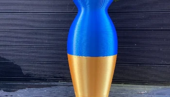 Giant vase 3