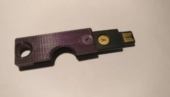Чехол YubiKey 5 NFC