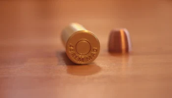 Коробка .44 Магнум 3