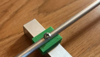 Держатель антенного элемента Yagi 3