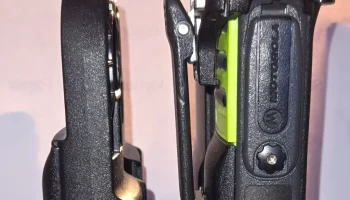Настольная подставка Motorola Quad APX 2