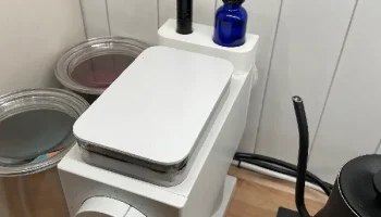 Fellow ode кисть и держатель для распылителя воды