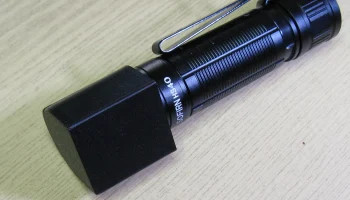 SOFIRN HS40 Фонарик защитный колпачок и адаптер красного...