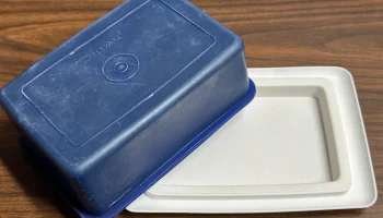 Масленка Tupperware 5