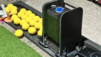 Защитный чехол Square Golf